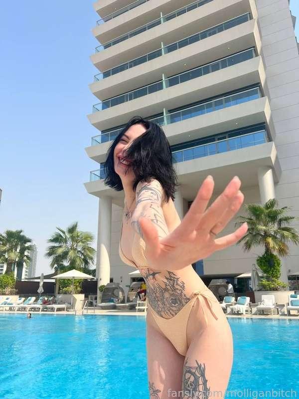 molliganbitch image #3
