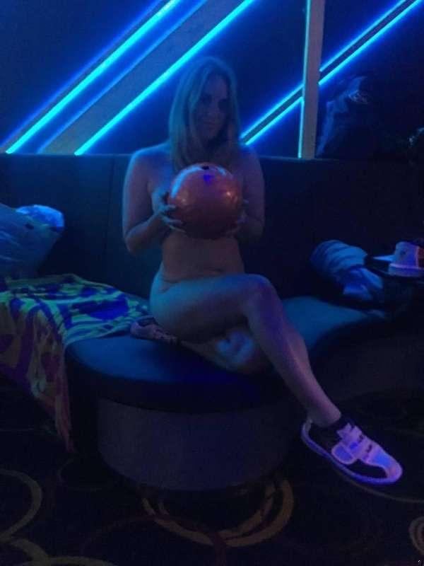 Ten Pin Bowling nude event