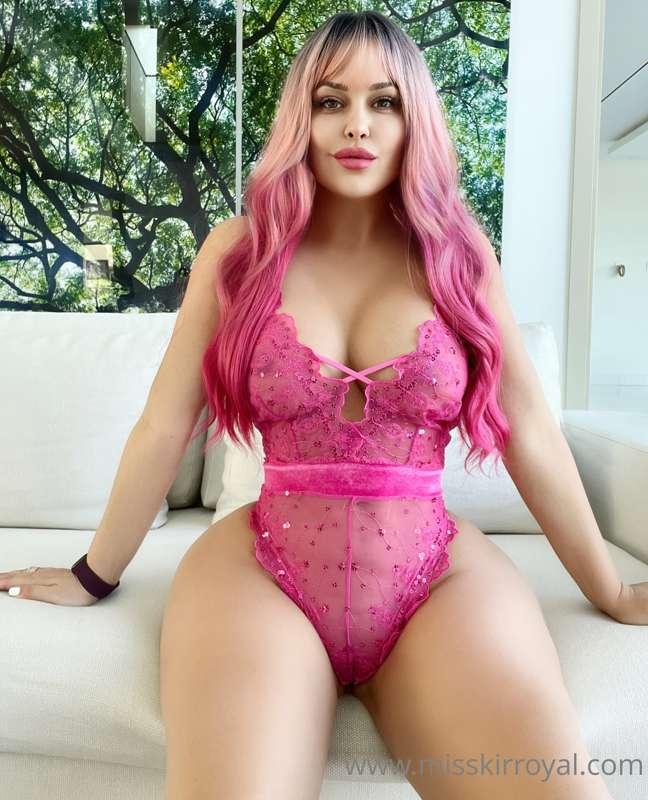 Morning babe, did you wake up hard again?? show me 💦😉