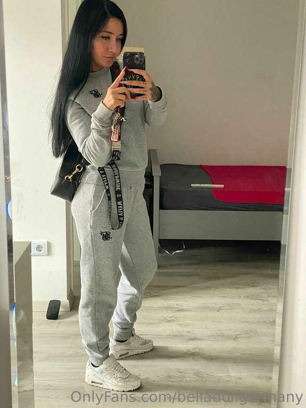 cold, wet and dark weather, time to wear a jogger. Guess wha..