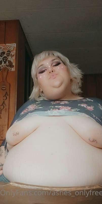 New year New tit pics 🥵