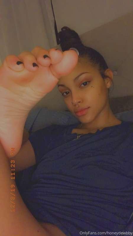 New pedi tomorrow, whos treating me 🤔 thinking white or Fren..
