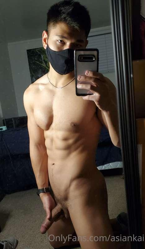 sooo horny