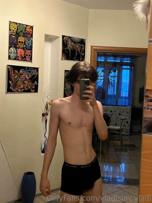just me and mirror 😜