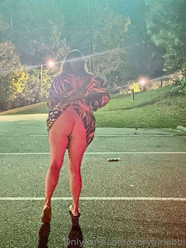 Just a little parking lot flash.  What would you say and do ..
