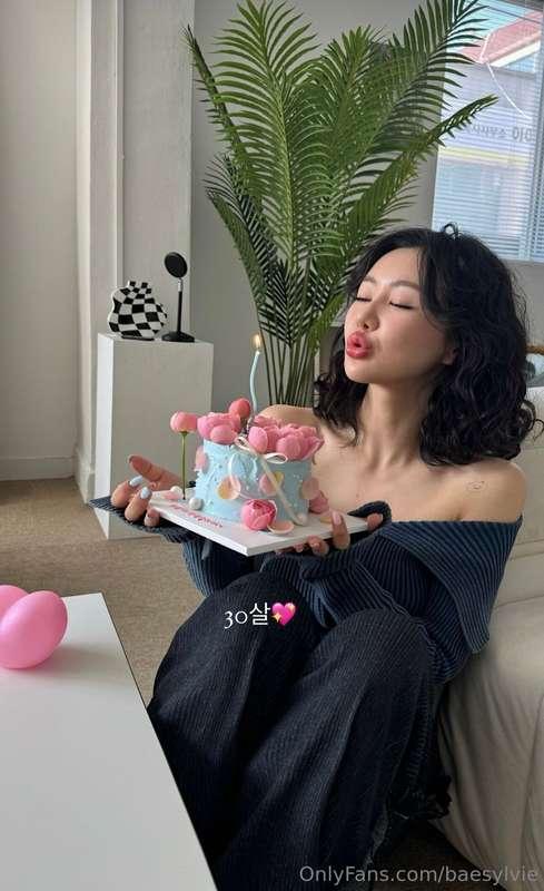 🎂