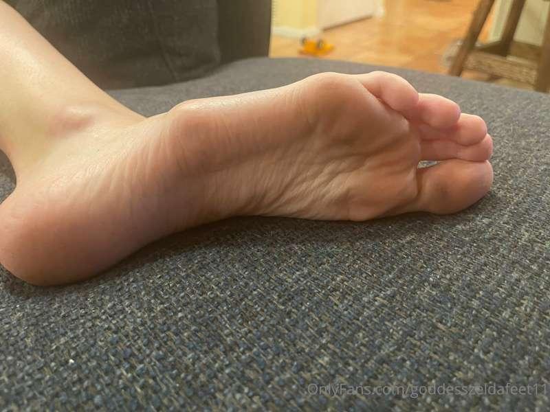 goddesszeldafeet11 image #1