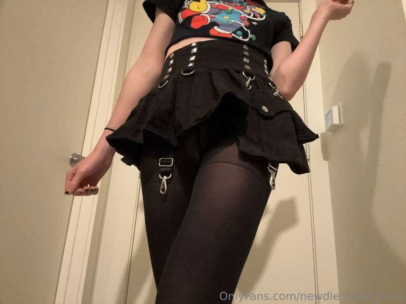 newdle_head_bella image #1