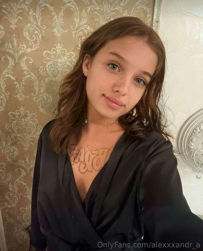 ## 🔥FIRE GIRL🔥@alexxxandr_a🔥FIRE GIRL 🔥

😍THIS CUTIE @alexxx..