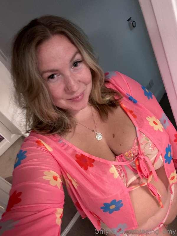 I’ll be on in 10 for a drink and chit chat! Any questions al..