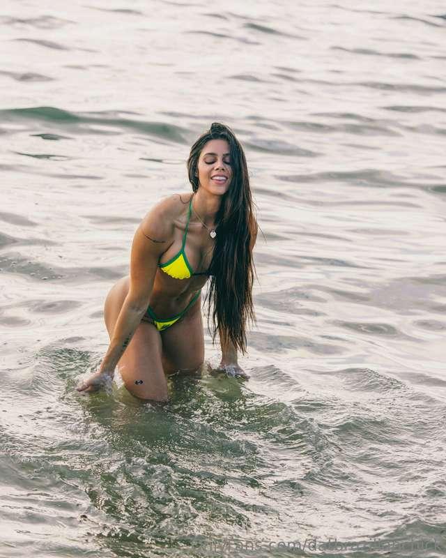 Swim with me in @datbrazil