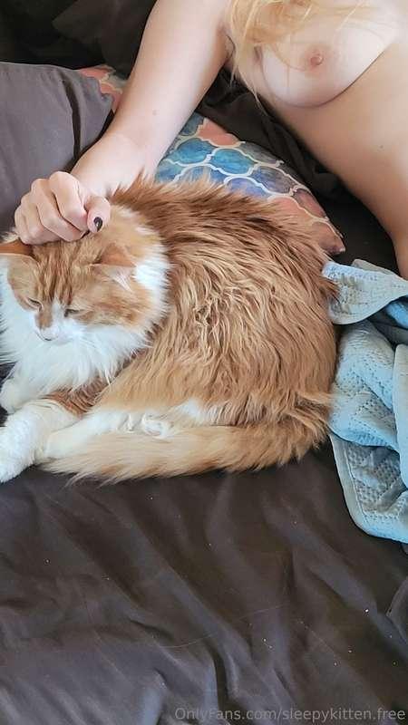 sundays are for sleeping in 🥱