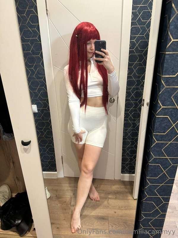 Do you like my outfit? 💘🍓
