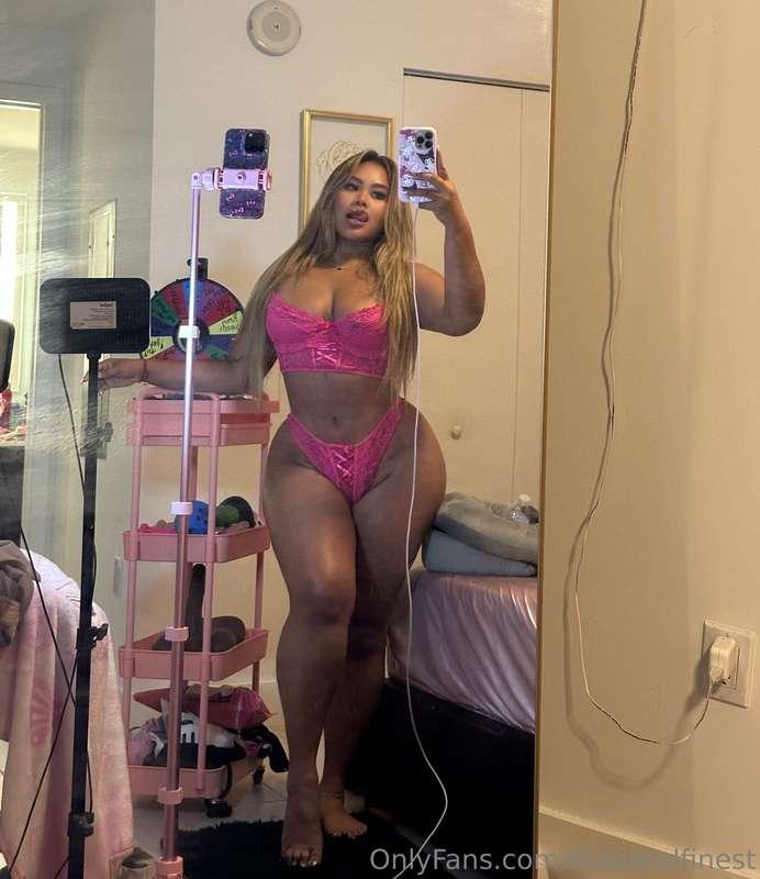 JOINN MY LIVE DADDY available for private calls 💕
