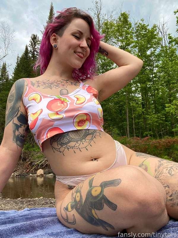 tinytoni image #1