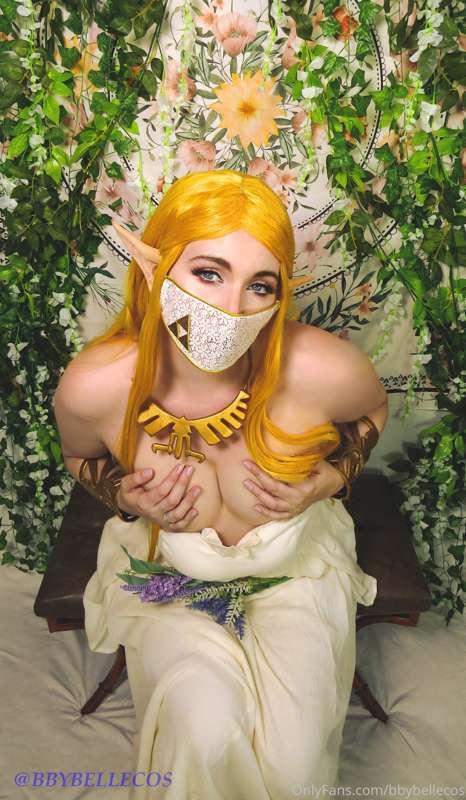 A little freebie flash from an older set for you all;3 

I'm..