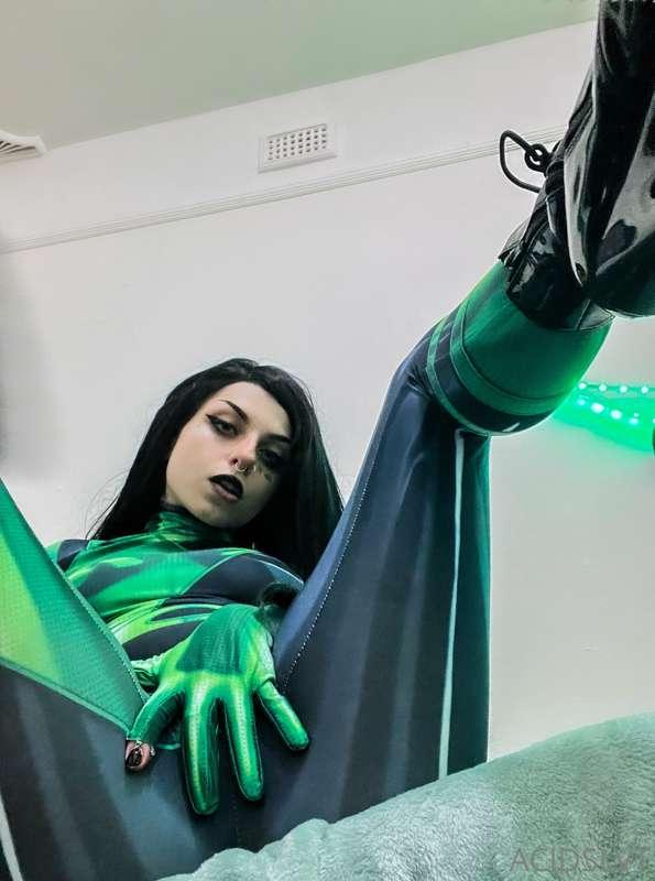 Shego gives me major dom vibes