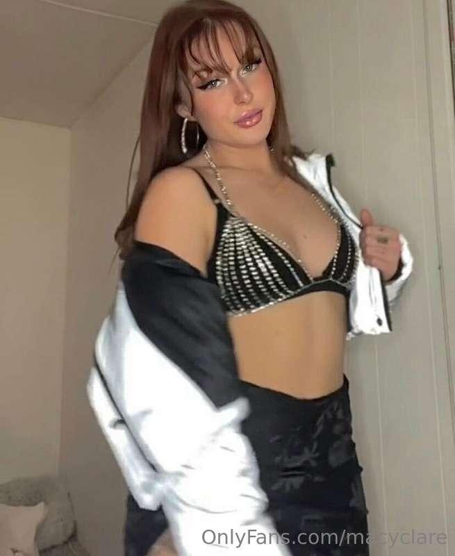 do I rock your world or your pants? 😏