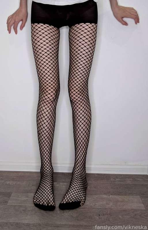Do you like fishnet tights? :3