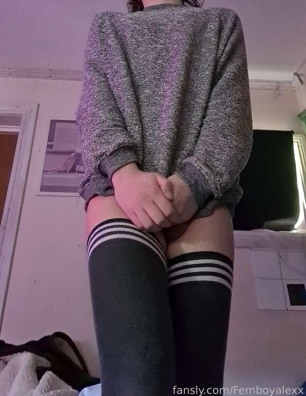 femboyalexx image #2