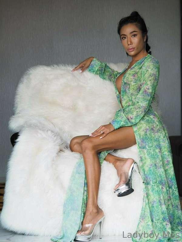 ladyboymos image #0