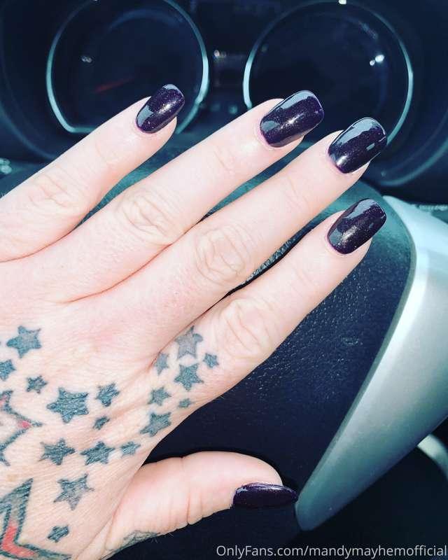 Got my nails done today! I wanted to have them pointed, but ..