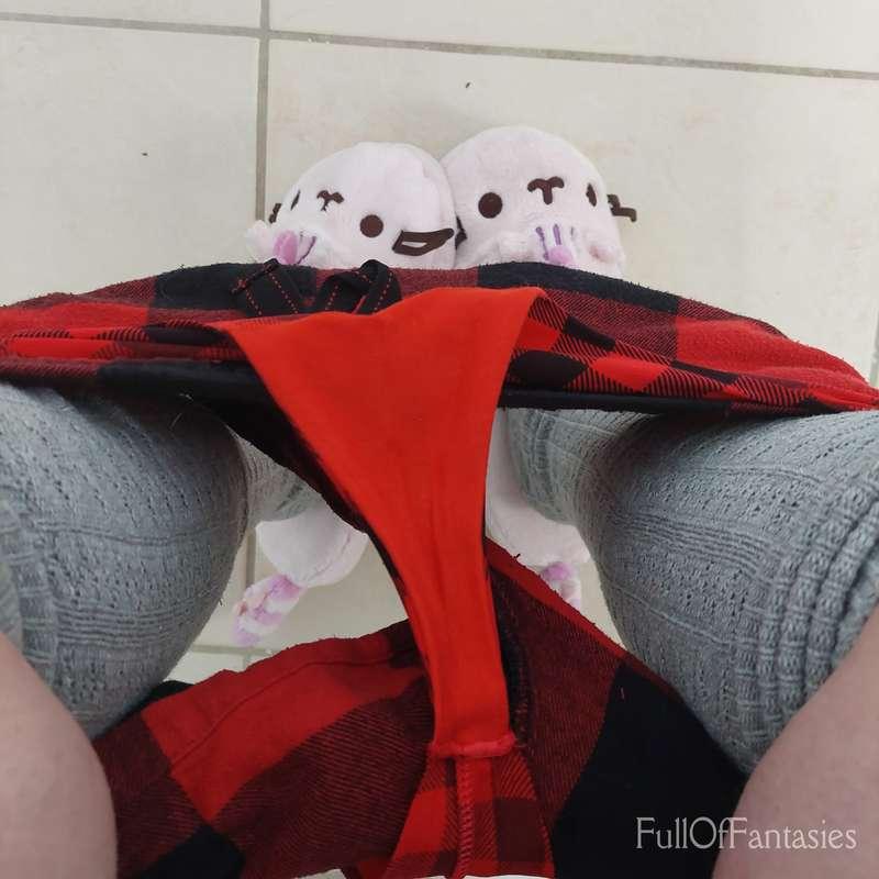 fulloffantasies image #3
