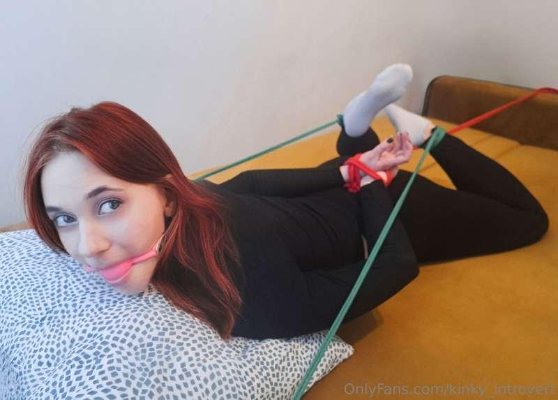 Cool bondage position, isn't it? 😄