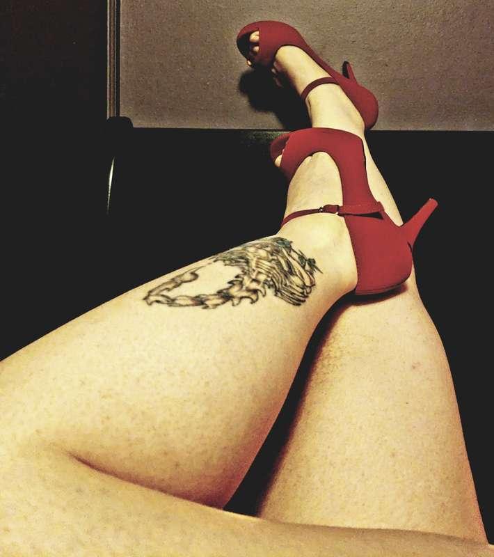 Random heel selfies