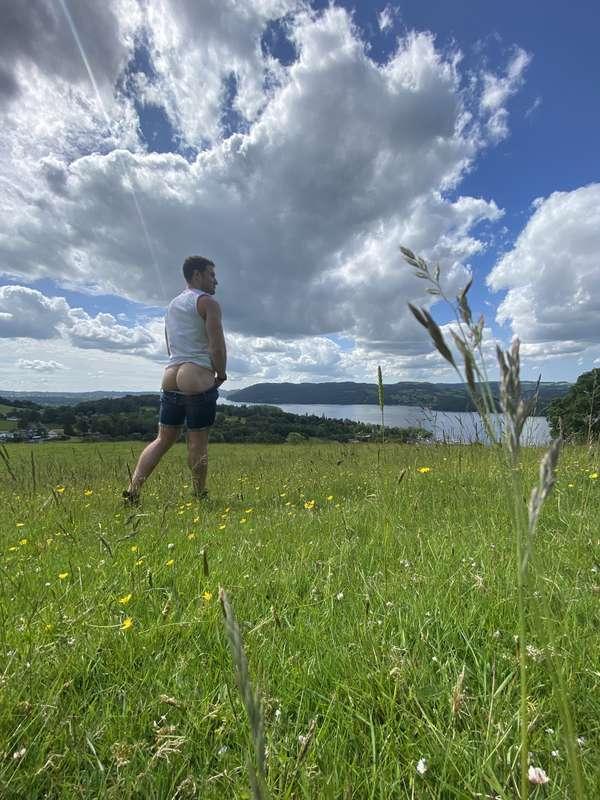 Greetings from Windermere (Featuring @apex_aidan ) This week..
