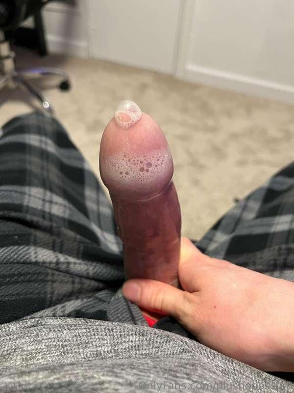 Pro Tip: Dry condoms can be super useful for catching pre!