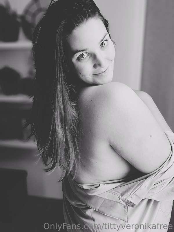 Hi, this profile will be deleted soon. If you want to follow..