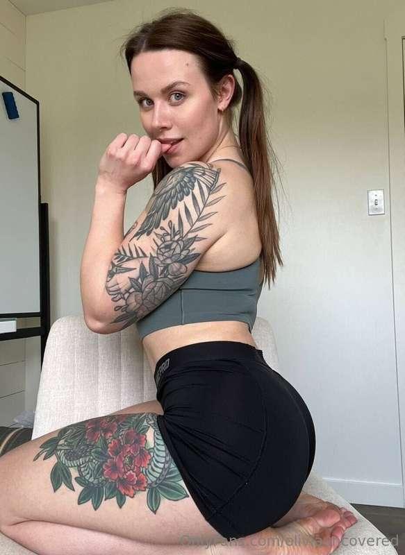 Have you ever gotten a boner at work looking at my page?