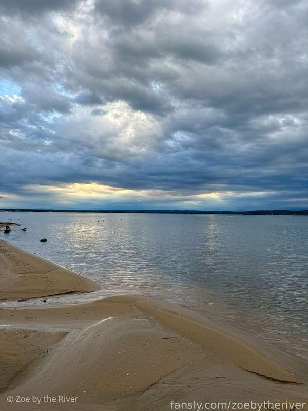 zoebytheriver image #2