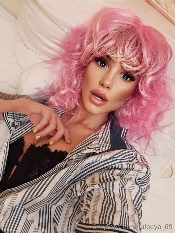 Write to me in private messages on my VIP page, I love to co..