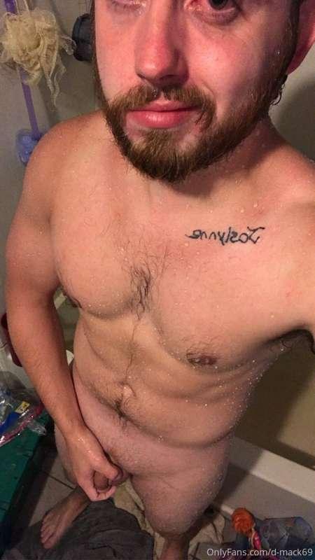 Feeling like a private session tonight.. 😈😈 if you’re game t..