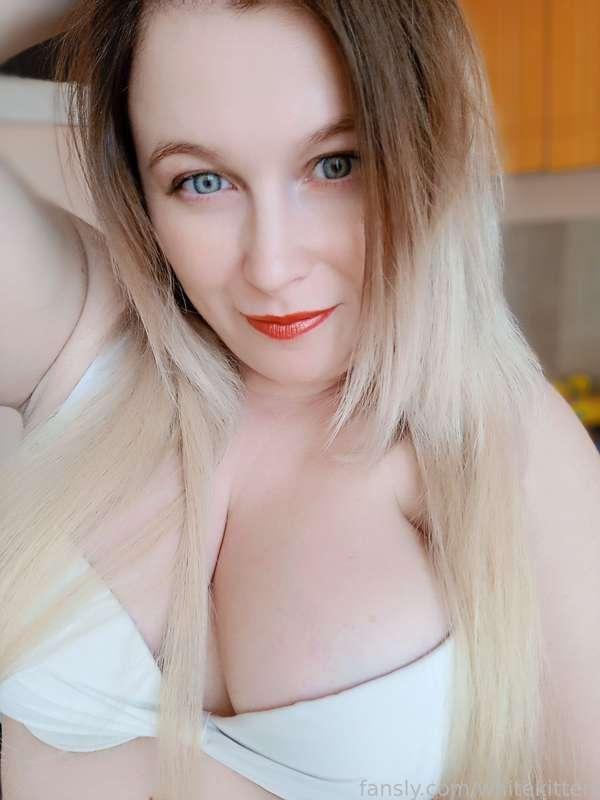 whitekitten image #1