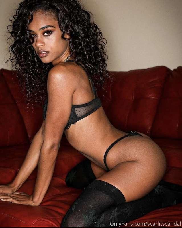 Is this the position you want me in daddy?😈💦