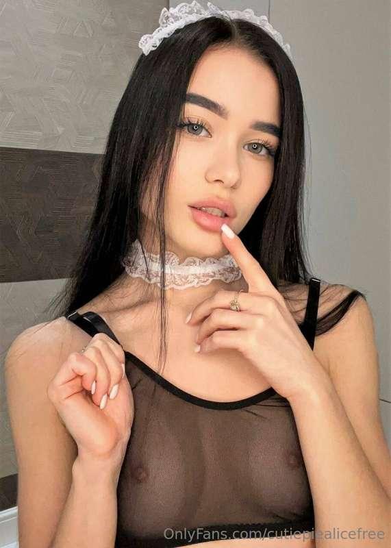 @babysweeeet is waiting for her obedient boy!
😈 She knows ex..