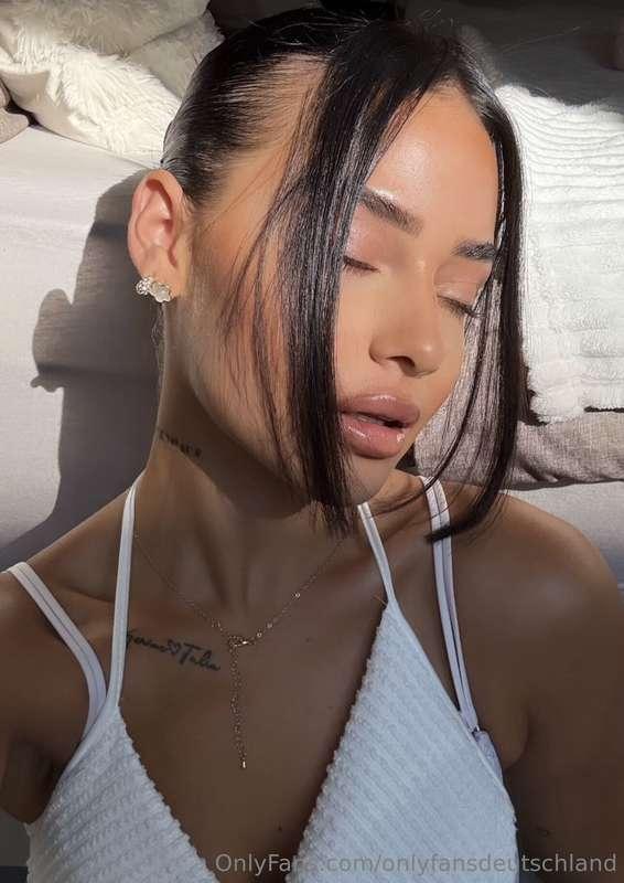 @cataleyahamadiHey 💕 Ich bin Cataleya - halb orientalisch, h..