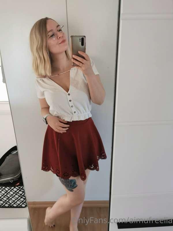 Do you like the cute or the Sexy more?