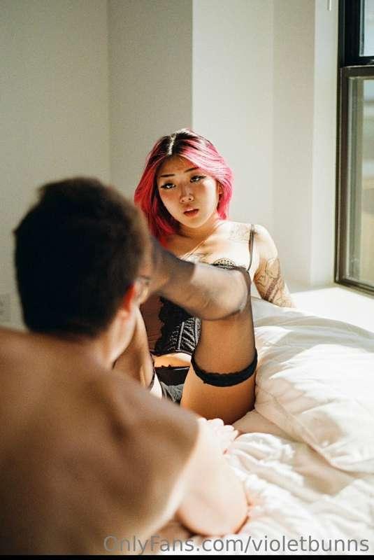 I chat with everyone on my other account 
@violetmae420