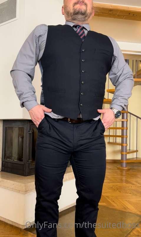 thesuitedboss image #1
