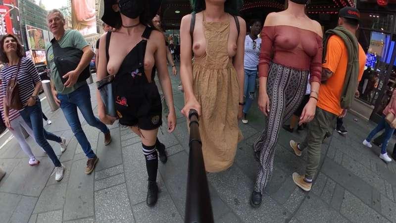 Walking with Cosmic Kitti and Boba Bitch! Part 1