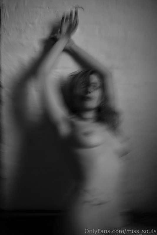 Shades

Taken by: Andreas Puhl