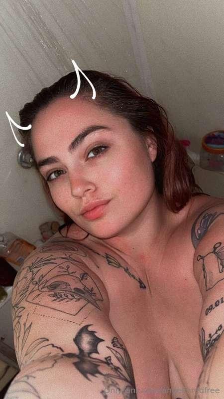 My bestie just broke up with her man and needs new dick to e..