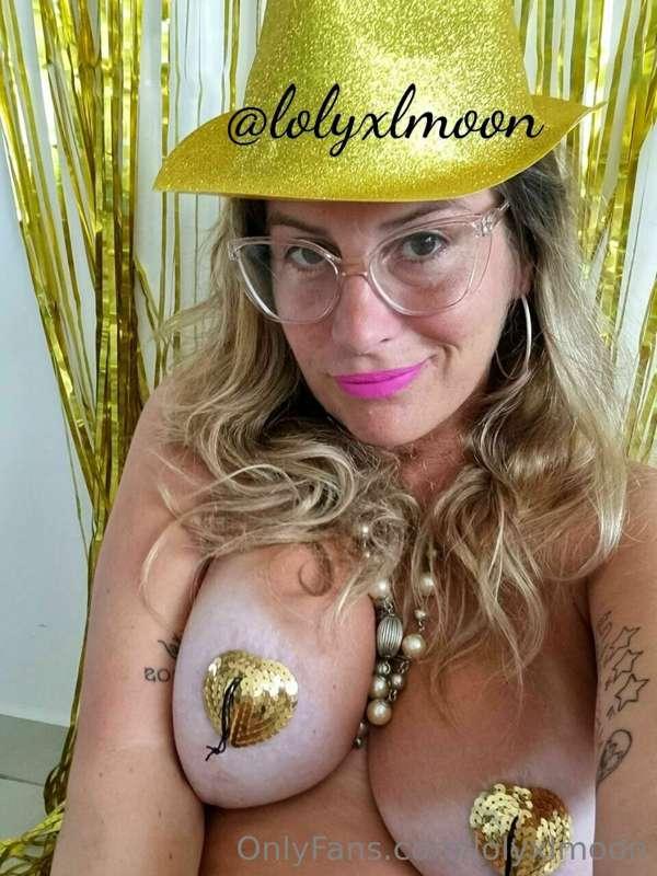 ## ***It's 3 days to my 38th birthday. Send me a present and..
