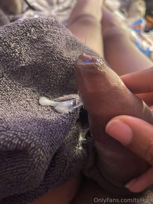 I'm starting to really cum again 😈 sorry for being inactive ..