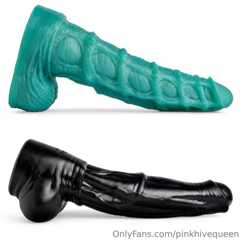 I've been offered a promotional collab with Hankeystoys!? Wh..