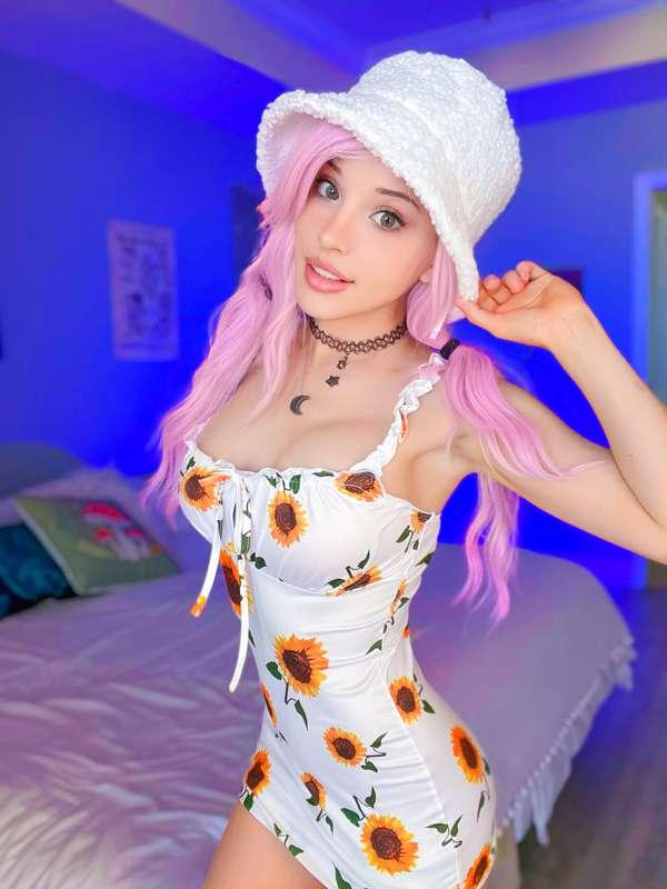 Do you like my flower dress? 🥰